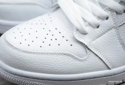1 Jordan BQ6472-106 White (W) University Mid BQ6472-106 Red 0429